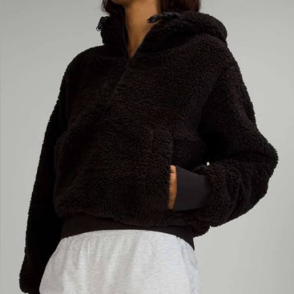 Textured Fleece 1/2 Zip Size 12 NWT LULUEMON BLACK